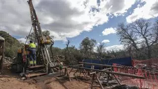 La empresa minera entregará unas 100 muestras sobre la presencia de litio en Cáceres