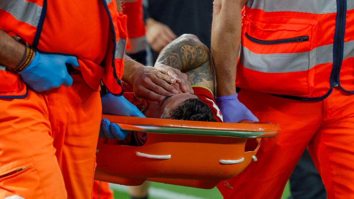 Isaac Romero, lesionado ante el Betis