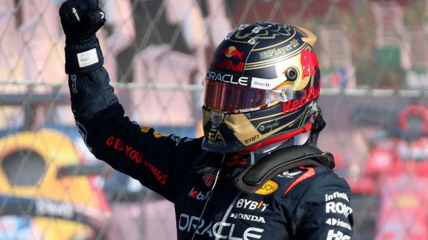 Verstappen celebra la victoria. |  // EFE