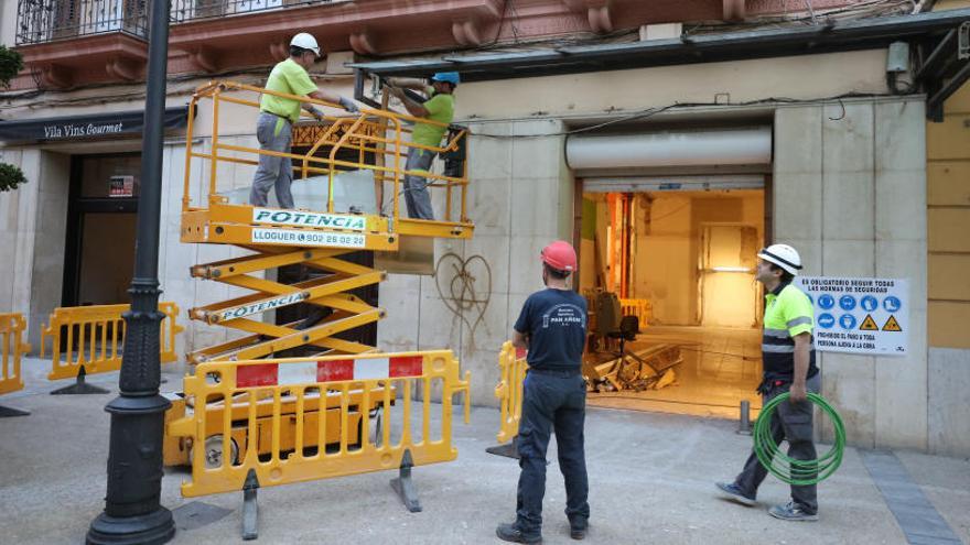 Imagen de la tienda durante las obras.