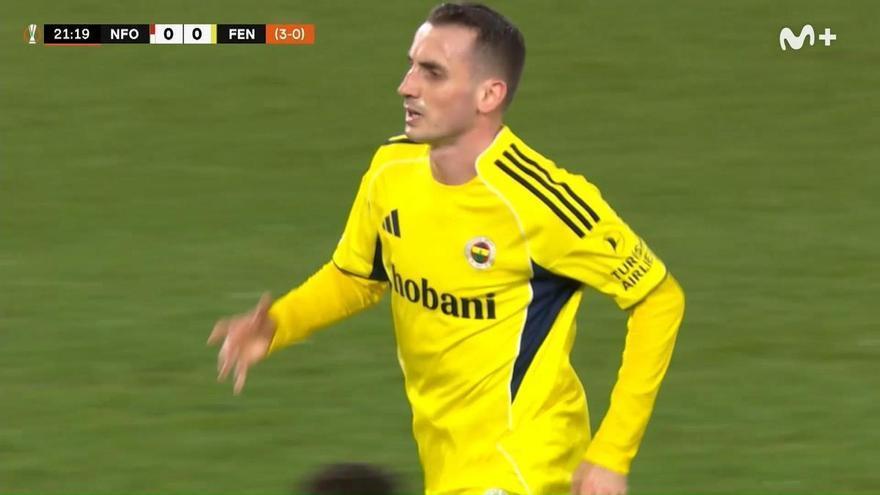 Nottingham Forest - Fenerbahce: El doblete de Kerem Aktürkoglu