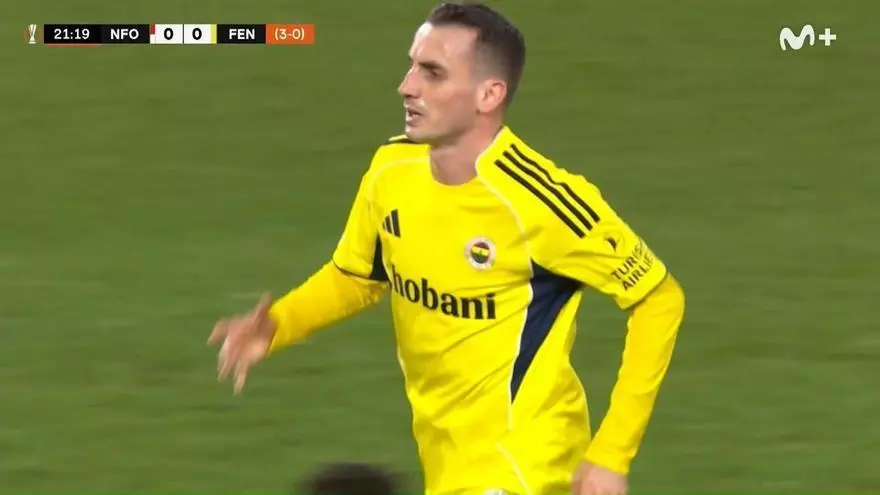 Doblete de Aktürkoglu para golpear al Nottingham