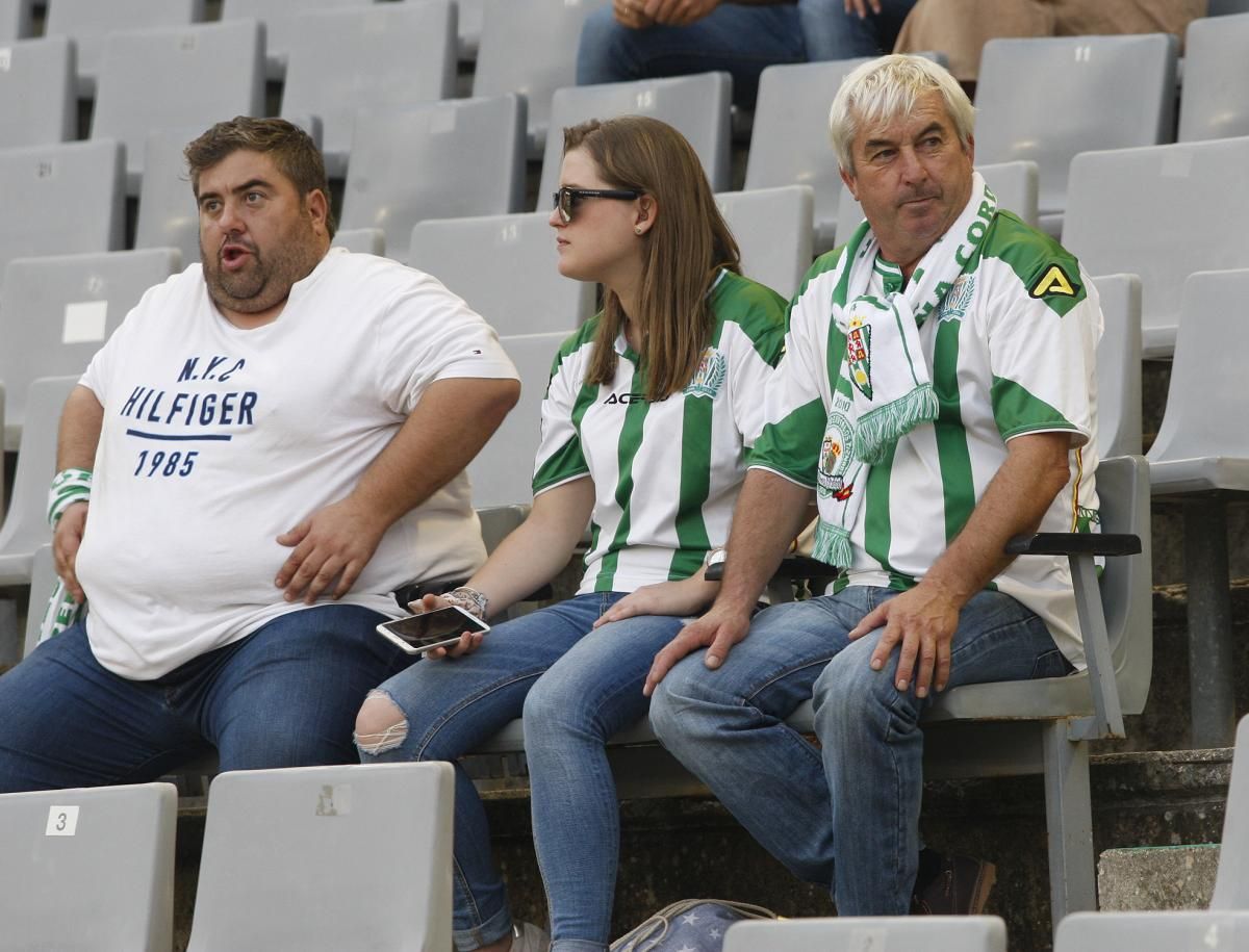 La afición cordobesista en el partido contra el Alarcón