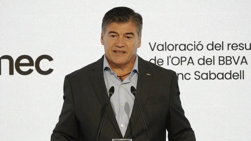 Antoni Cañete, presidente de PIMEC, celebra la independencia del Sabadell