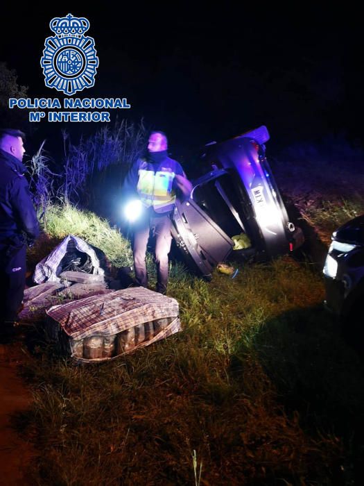 La persecució d''un traficant entre la Jonquera i Agullana acaba amb 2 vehicles bolcats