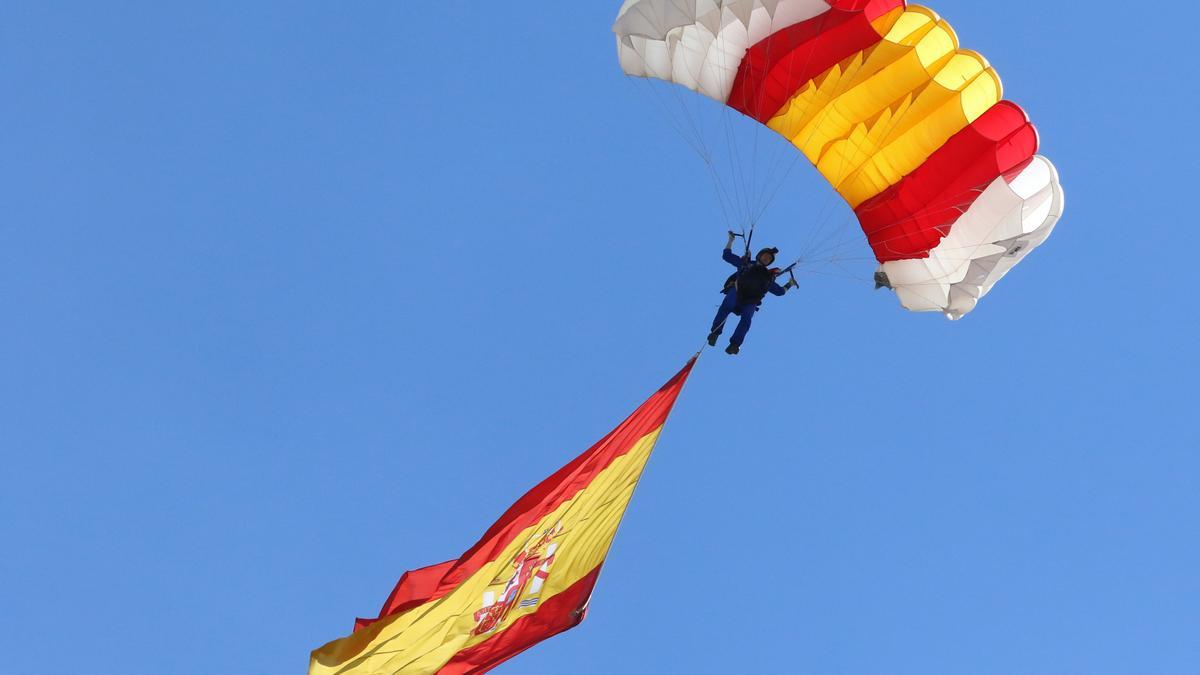 Celebración del Día de las Fuerzas Armadas en Granada