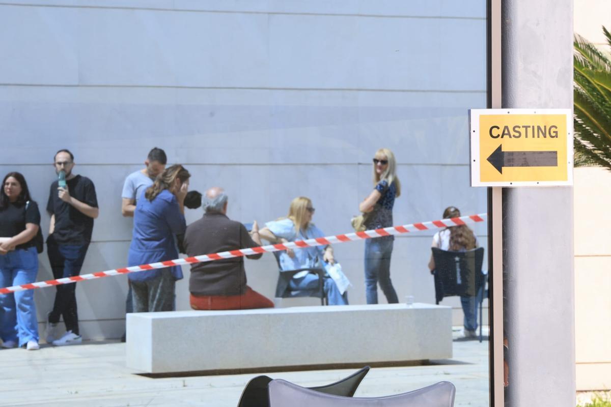 Así ha arrancado el casting de "Enredados" en Alicante