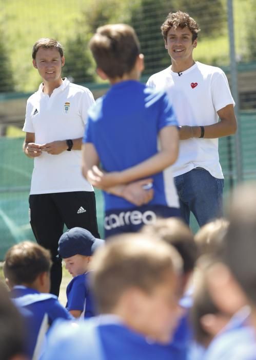 La visita al campus del Oviedo de Sangalli