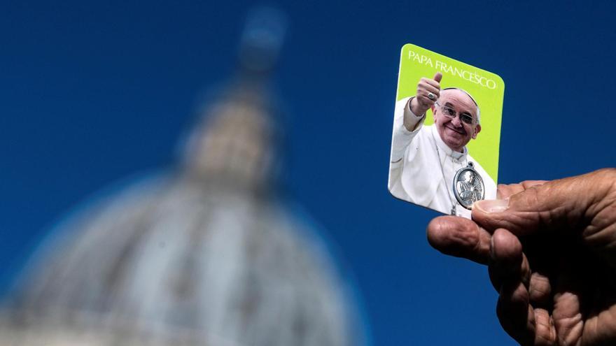 El Papa se recupera tras su operación de colon