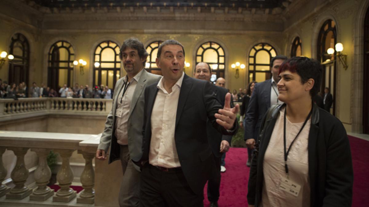 Visita d’Arnaldo Otegi al Parlament, mentre que el PPC rep l’Associació Víctimes del Terrorisme.