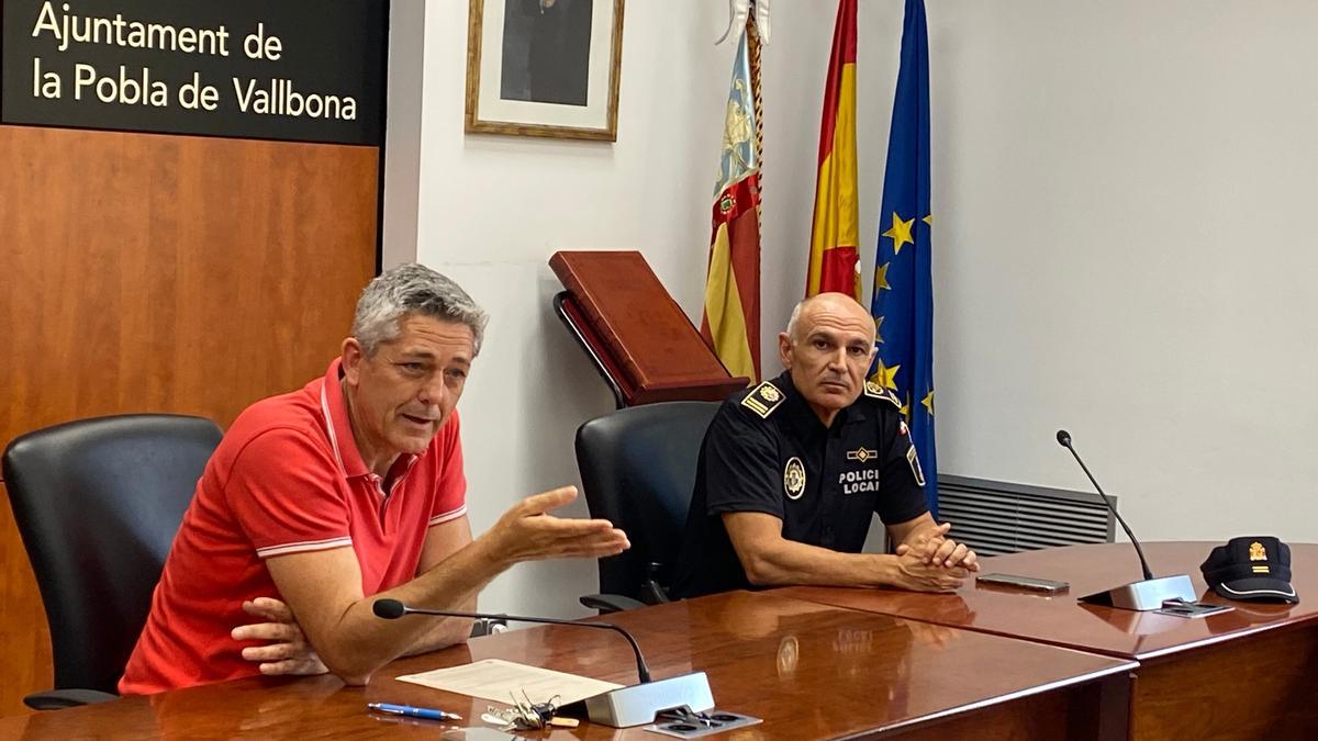 El alcalde de la Pobla de Vallbona, Josep Vicent Garcia