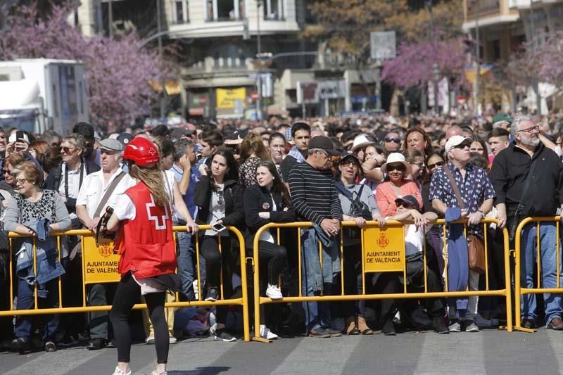 Búscate en la mascletà del 11 de marzo