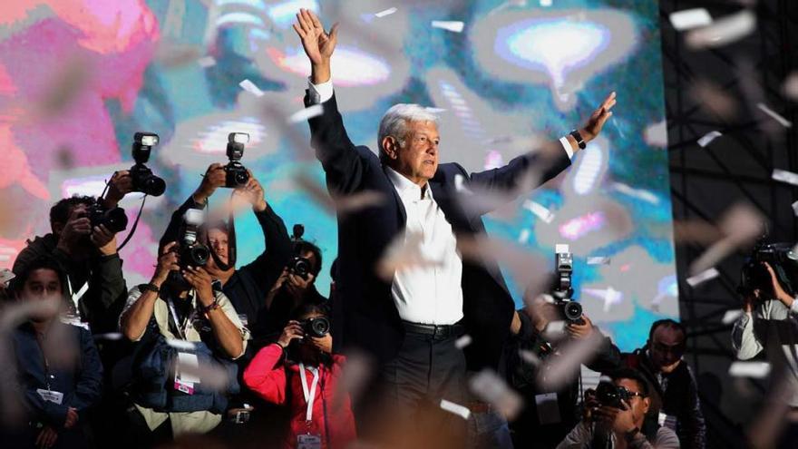 El izquierdista López Obrador logra una victoria histórica en México