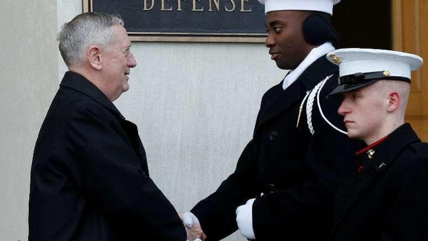 El secretario de Defensa, James Mattis, en el Pentágono. // Reuters