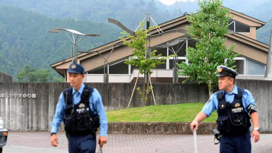 Un hombre armado con un cuchillo mata al menos a 19 personas en Japón