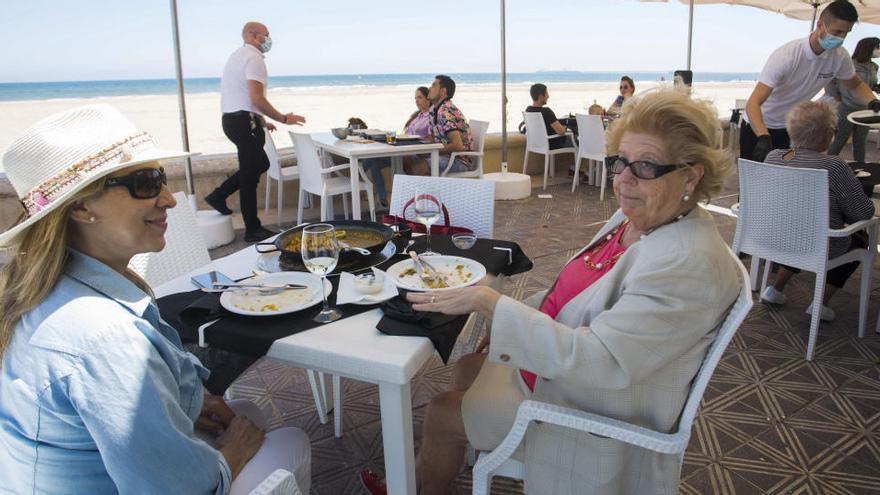 La C. Valenciana lidera el repunte de la demanda de empleo en turismo