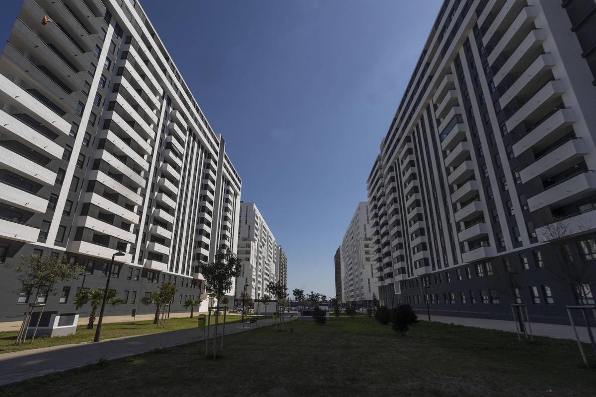 Edificios de viviendas en el barrio de Turianova de València.