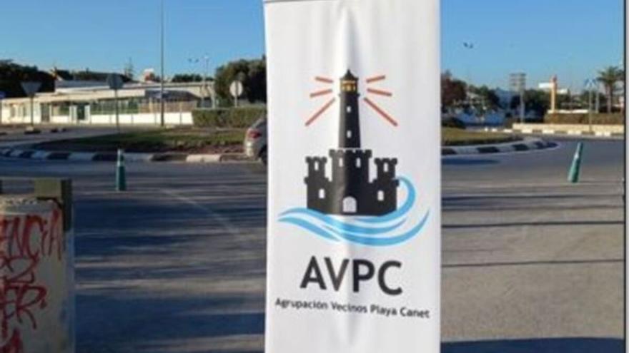 Nueva concentración de los Vecinos Playa Canet