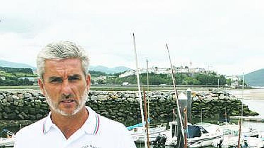 José María Alonso, en el puerto figueirense.