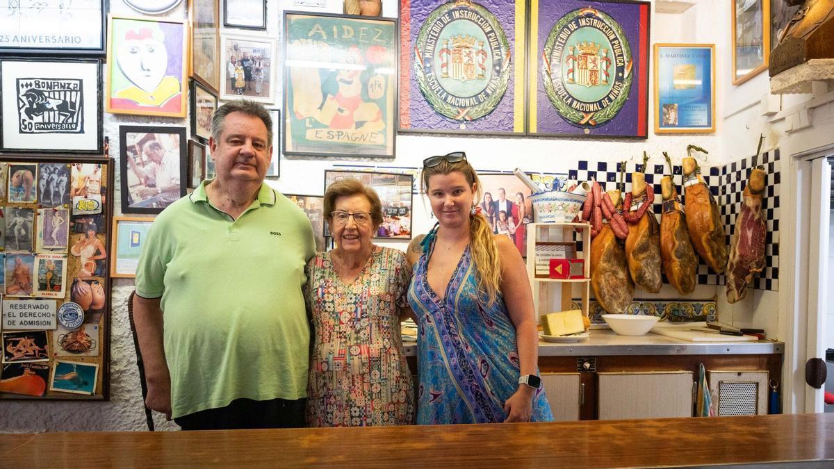 En imágenes | Bar Bonanza, el local con más solera del centro de Zaragoza