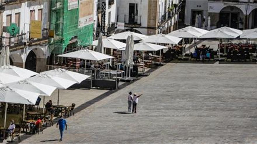 Prohibido acosar al visitante en las calles cacereñas