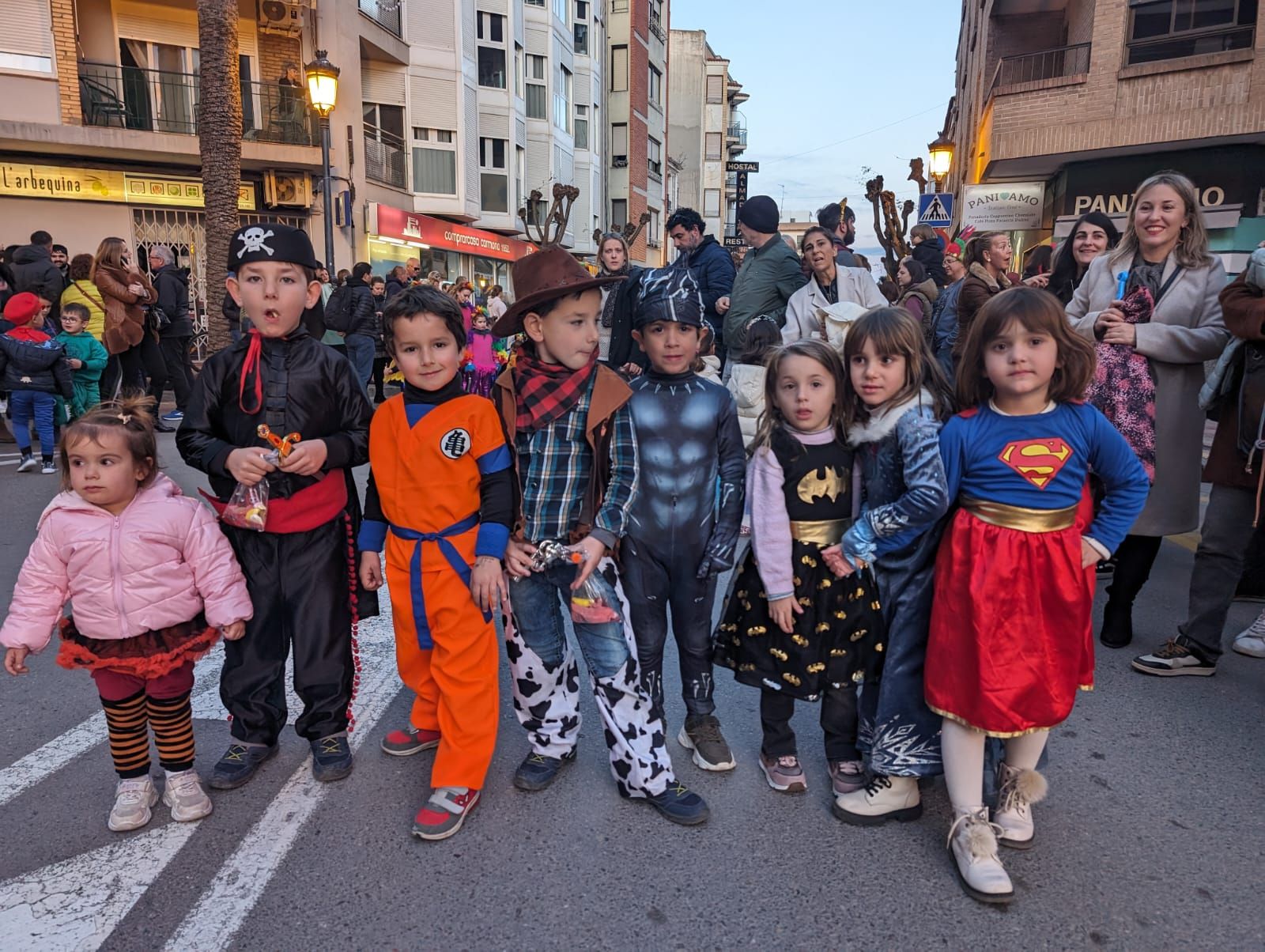 Las mejores fotos del desfile de disfraces del Carnaval de Benicàssim