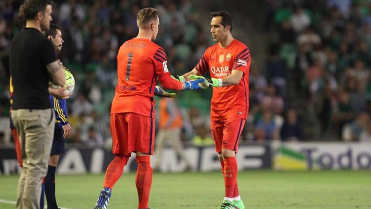 Ter Stegen y Claudio Bravo son intransferibles para el Barça