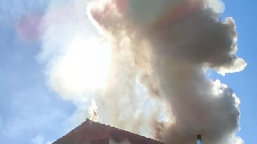 Imagen del incendio en la vivienda de Iraizoz.