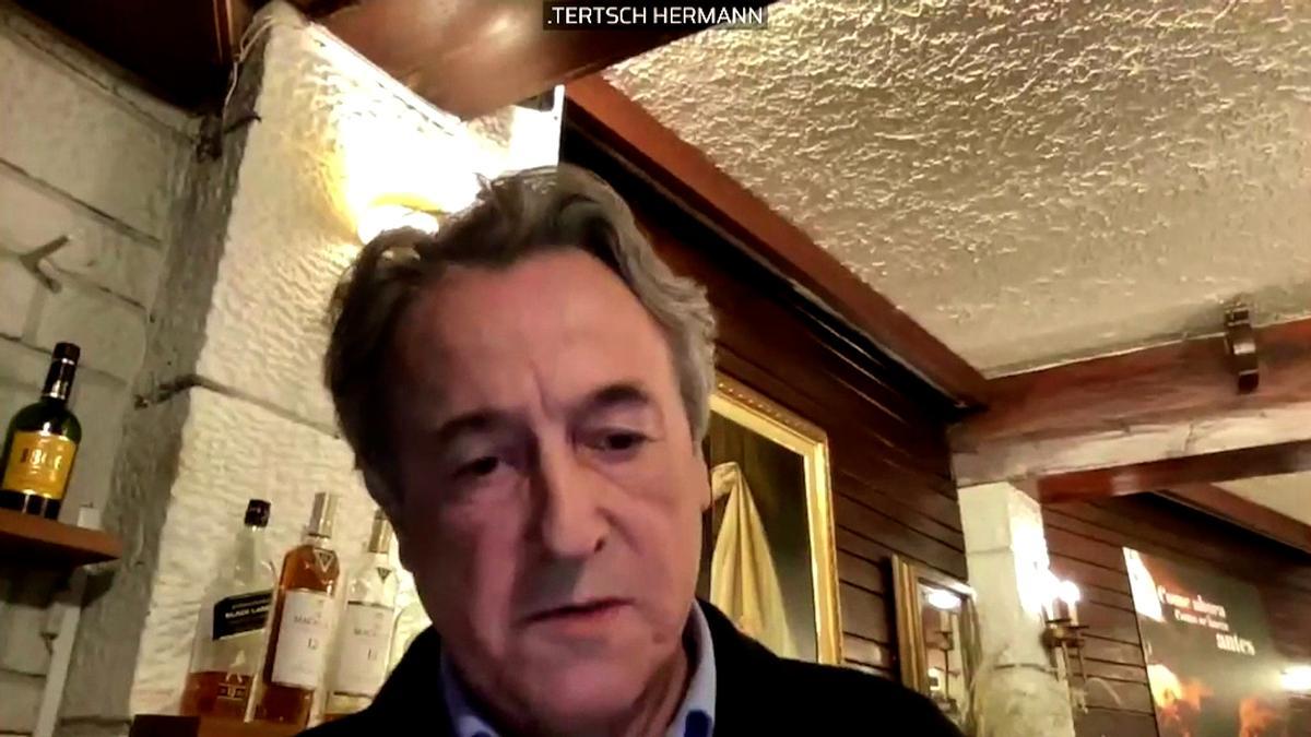 Hermann Tertsch interviene en el Parlamento Europeo desde un restaurante