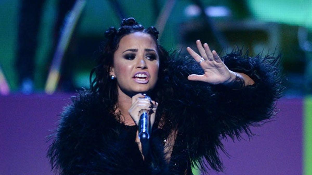 Demi Lovato y Jennifer Lopez suben las temperaturas del Festival iHeartRadio