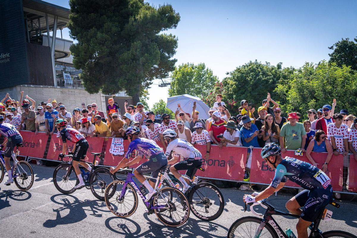 El Tour conquista Montjuïc