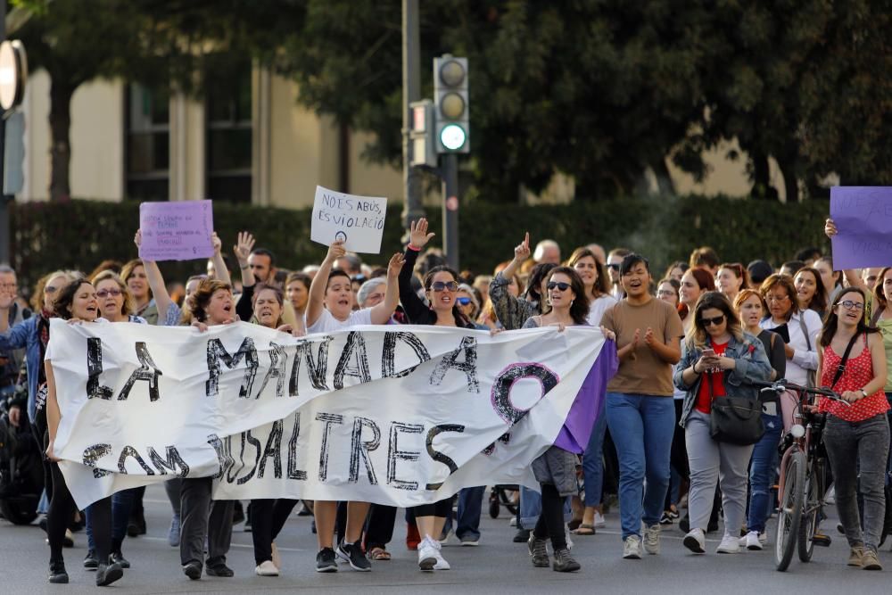 Marcha en València en protesta por la sentencia de 'La Manada'