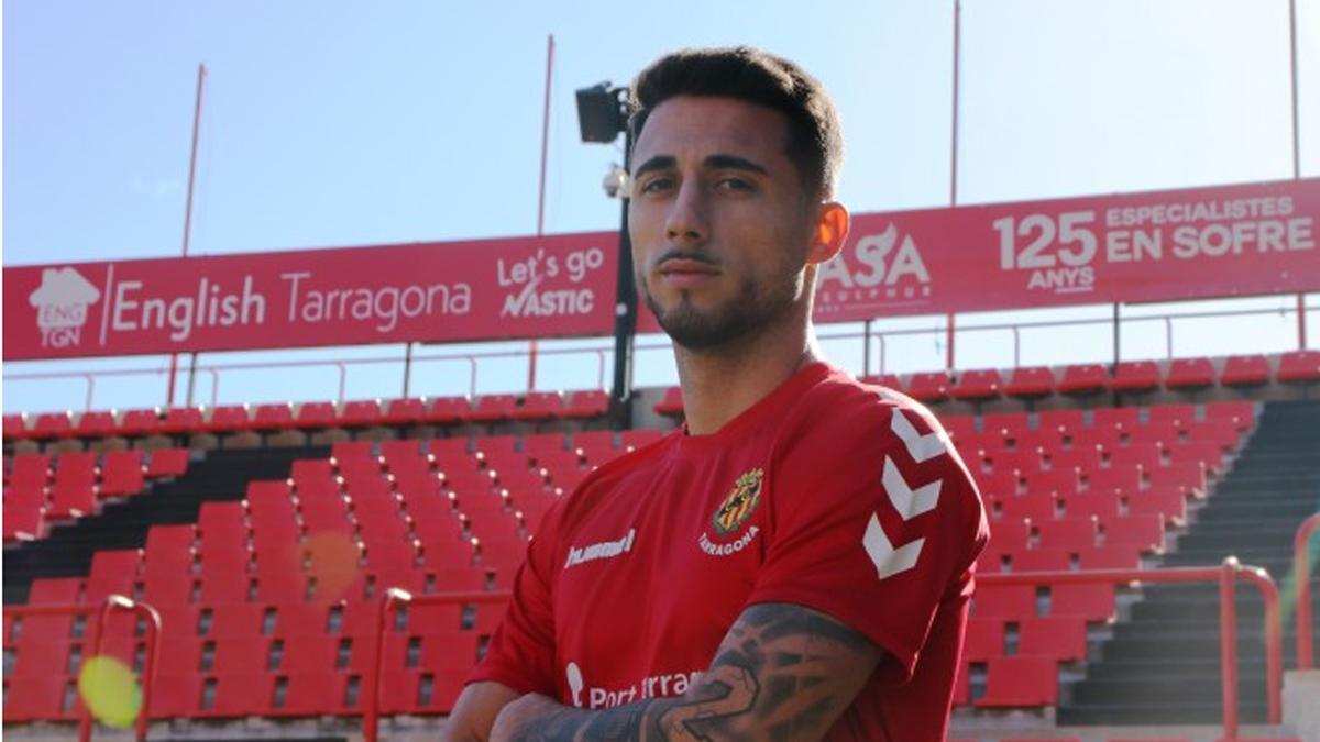 Guillem Jaime fue presentado como nuevo jugador del Nàstic de Tarragona