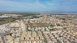 El plan de Mil Palmeras para 954 viviendas más en Orihuela Costa enfrenta a los jefes de Evaluación Ambiental y Urbanismo de la Generalitat