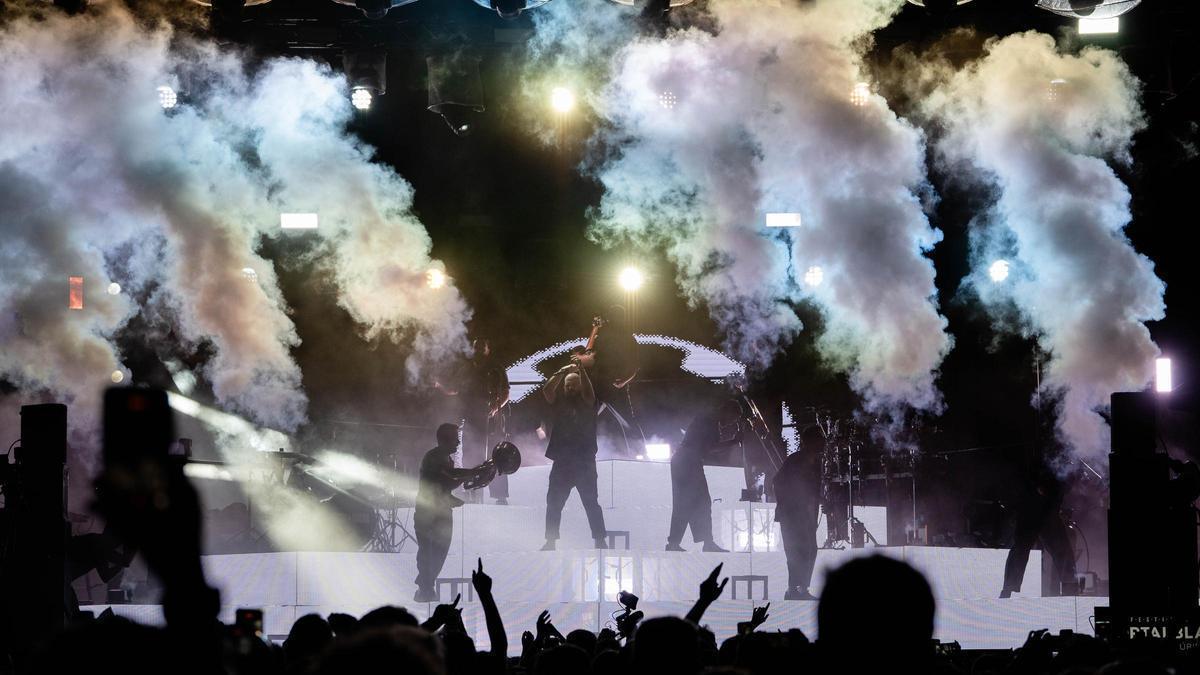 La Fúmiga durant el seu concert a Empúries.