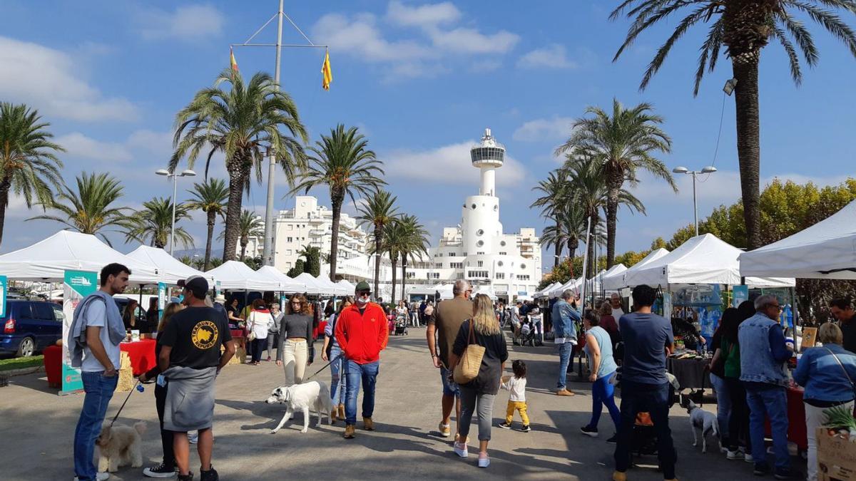 Visitants de la primera edició de la Fira de Tardor d’Empuriabrava