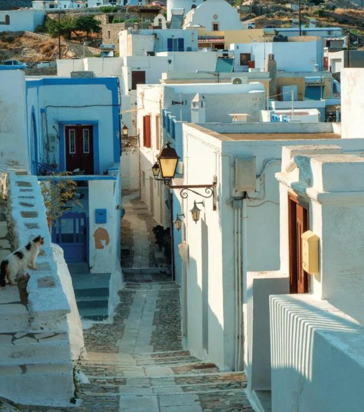 Vols viatjar a Syros? Aquest és el barri d'Ano Syros