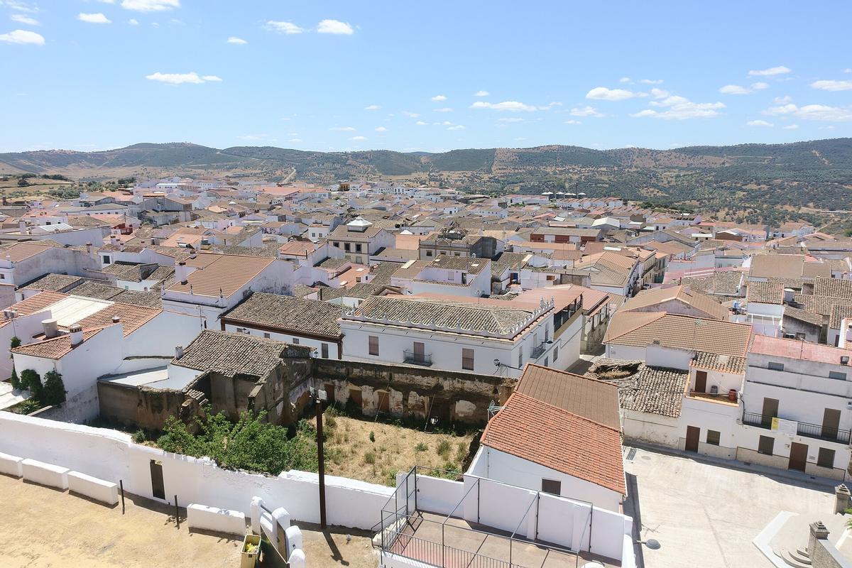 Vista panorámica desde el castillo de Cumbres Mayores