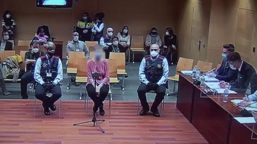 La mare que va matar la filla de 10 anys a Girona: "Ho veia tot negre i no volia que ella patís"