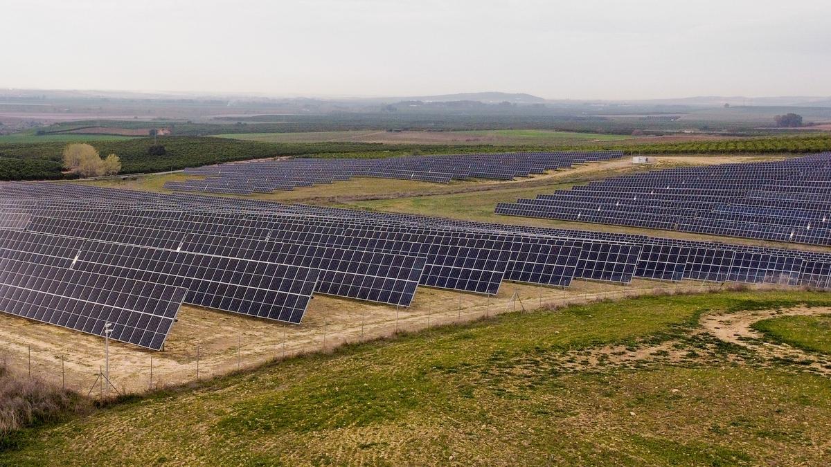 Imagen de archivo de una planta fotovoltaica de la provincia de Córdoba.