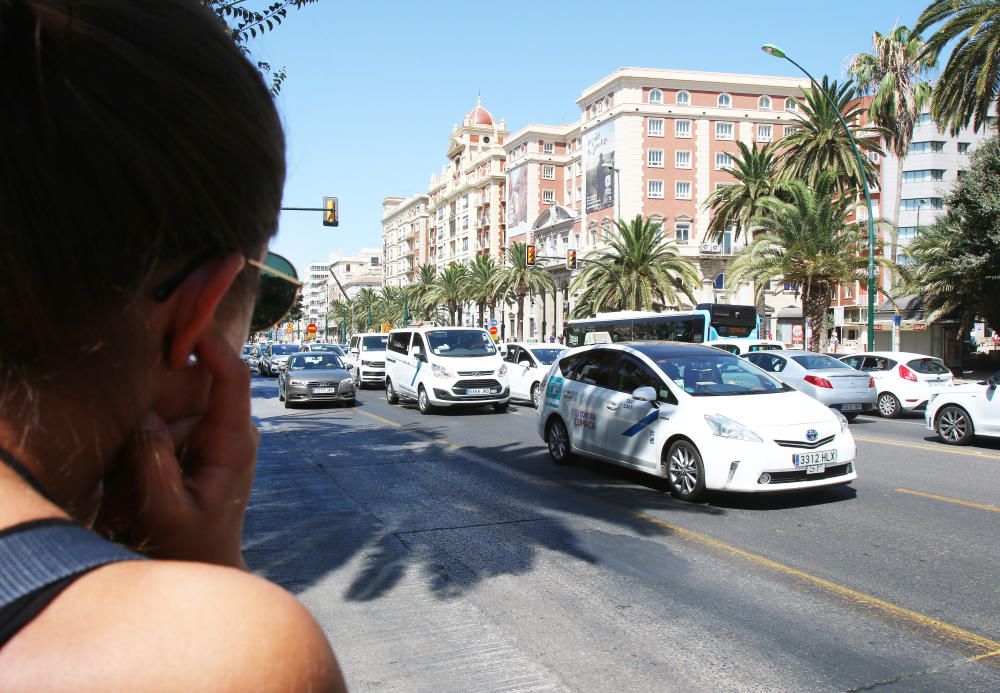 Este martes, los taxistas han continuado con sus movilizaciones