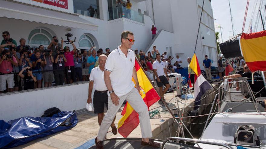 El Rey Felipe VI visita el Real Club Náutico de Palma