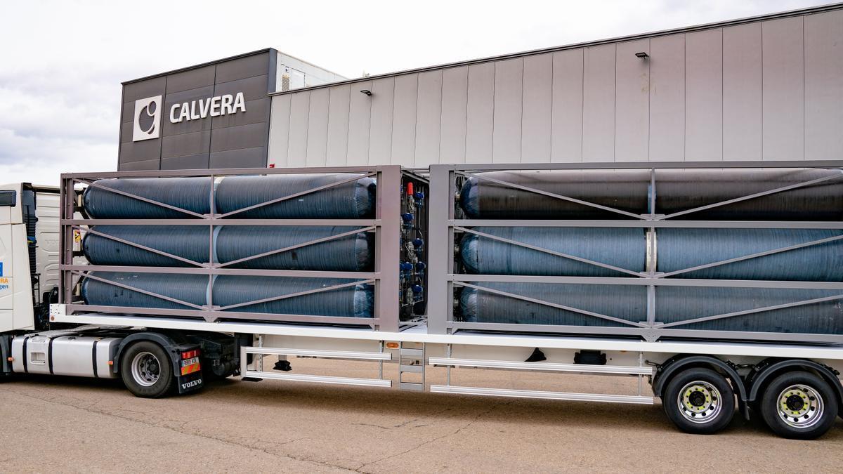 Los tubos de mayor capacidad para transportar hidrógeno del mundo se han fabricado en la planta de Calvera en Zaragoza.