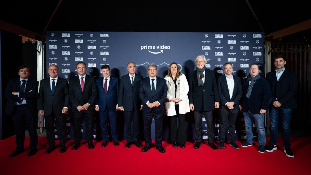 La Junta Directiva presente en la premiere de New Era