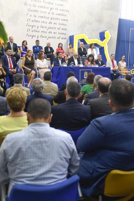 CANARIA. CABILDO INSULAR. LAS PALMAS DE GRAN CANARIA. Firma del pacto de Gobierno del Cabildo de Gran Canaria y presentación de las líneas estratégicas de trabajo. Fotos: Juan Castro  | 26/07/2019 | Fotógrafo: Juan Carlos Castro