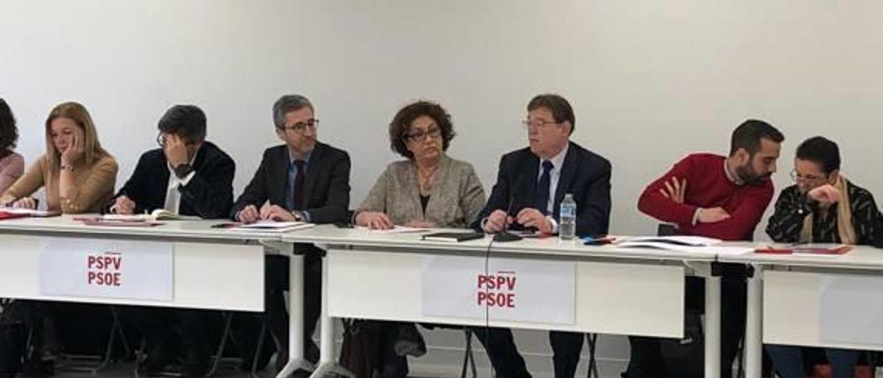 Puig presidió ayer la constitución del comité electoral del PSPV.