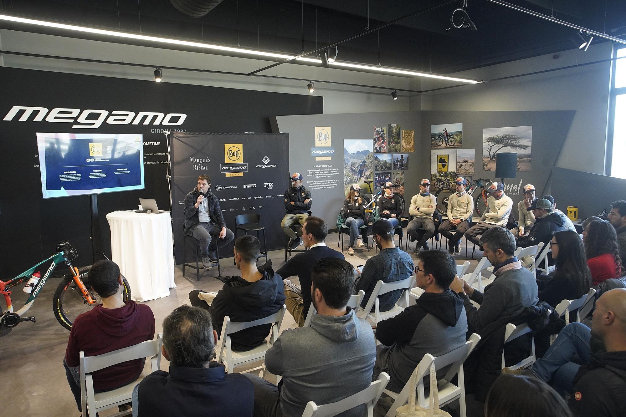 El Buff-Megamo Team 2023 mostra ambició en la presentació a Vilablareix
