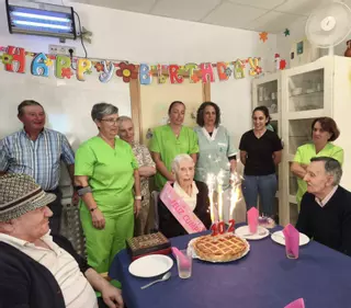 La vecina más longeva de los Oscos acaba de cumplir 102 años