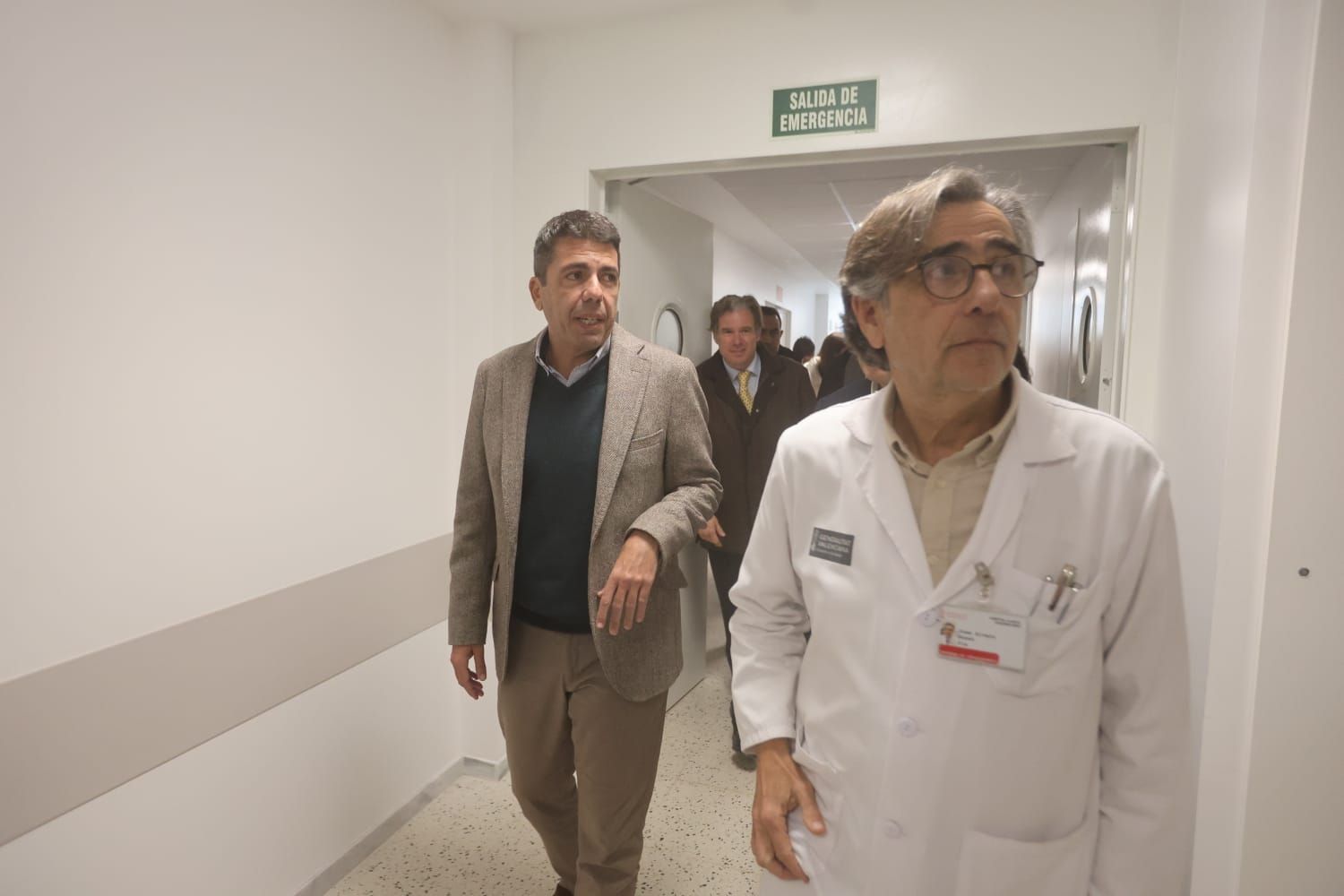 El nuevo centro de consultas externos del hospital Clínico comienza a funcionar.