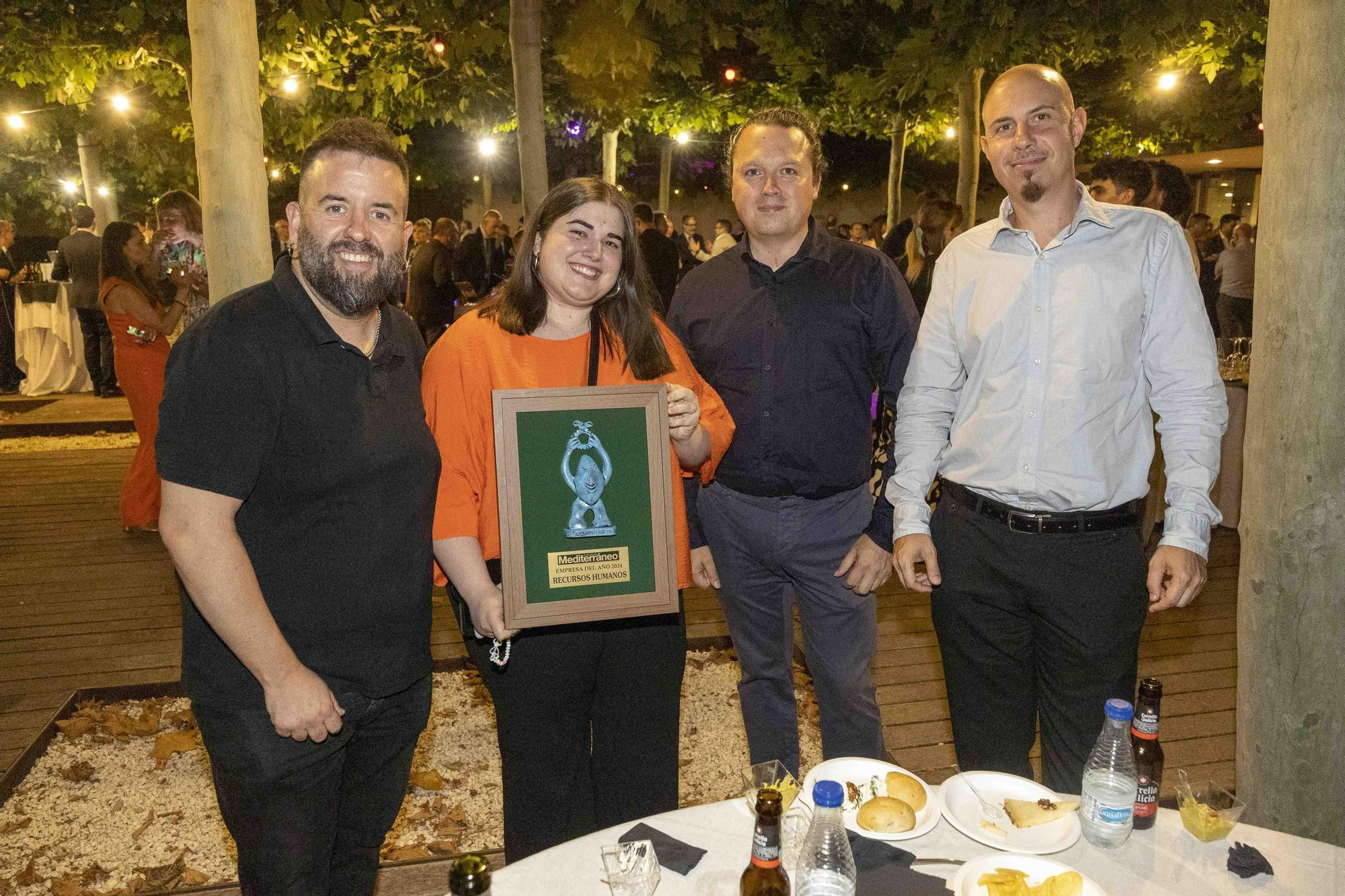Galería de fotos: Gran ambiente en el cóctel de Empresa del Año de Mediterráneo